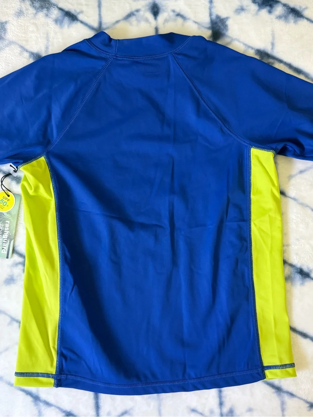 NEW GAP Kids Sz 6-7 Swim Rashguard with Lime Side Panels and Scuba Skull Graphic